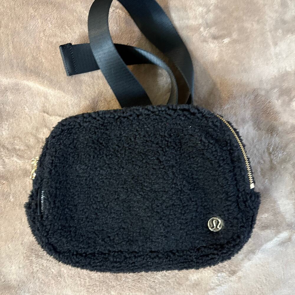 Lululemon Black Sherpa Crossbody Bag with Gold Hardware